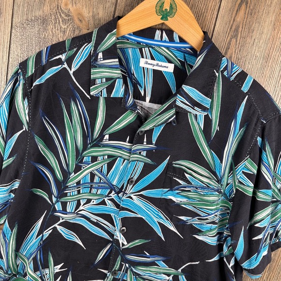 Tommy Bahama Other - Tommy Bahama Silk Tropical Leaf Print Short Sleeve Button Up Shirt Men's Large